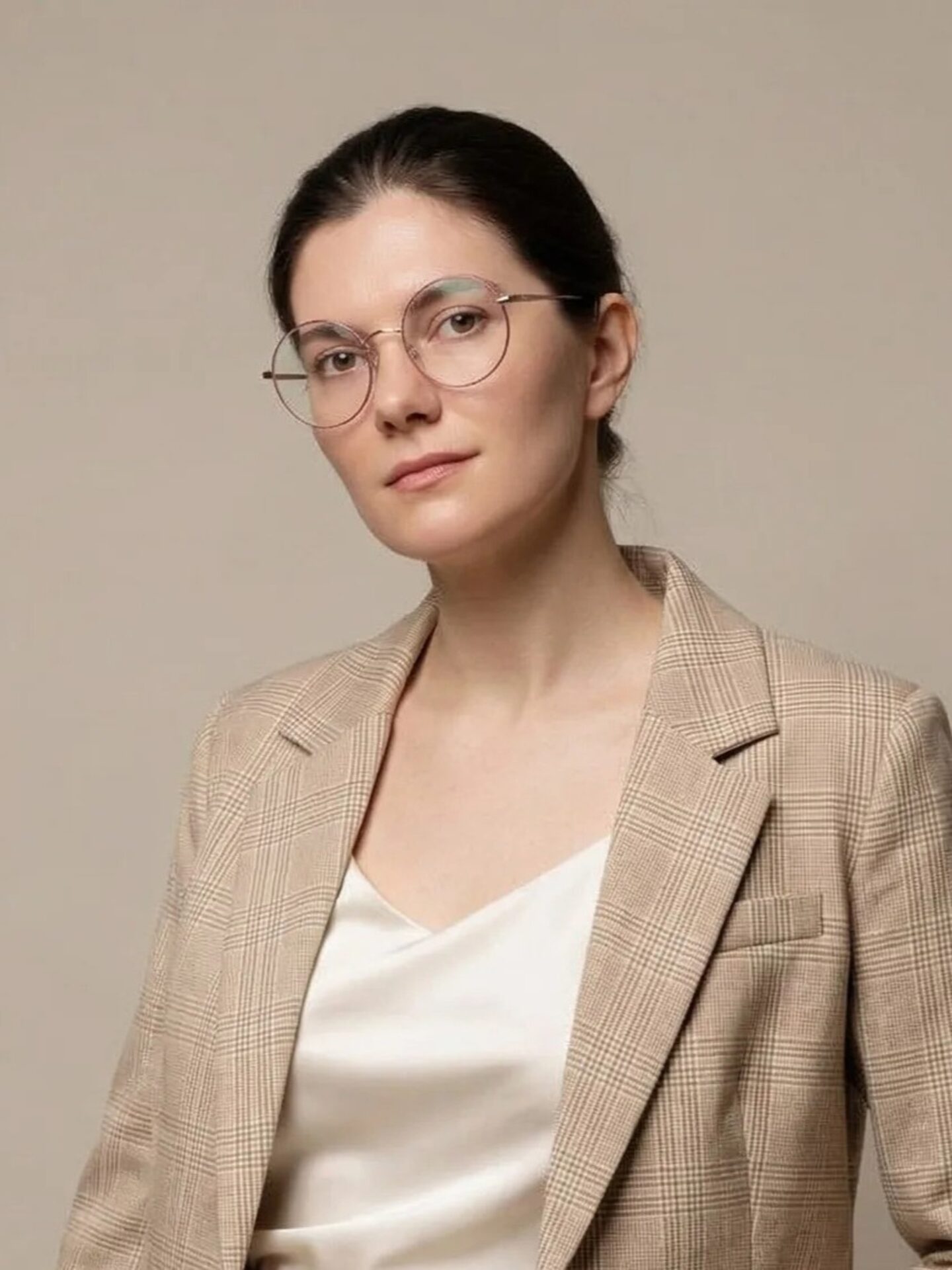 Полина Дудникова — психолог, портрет
